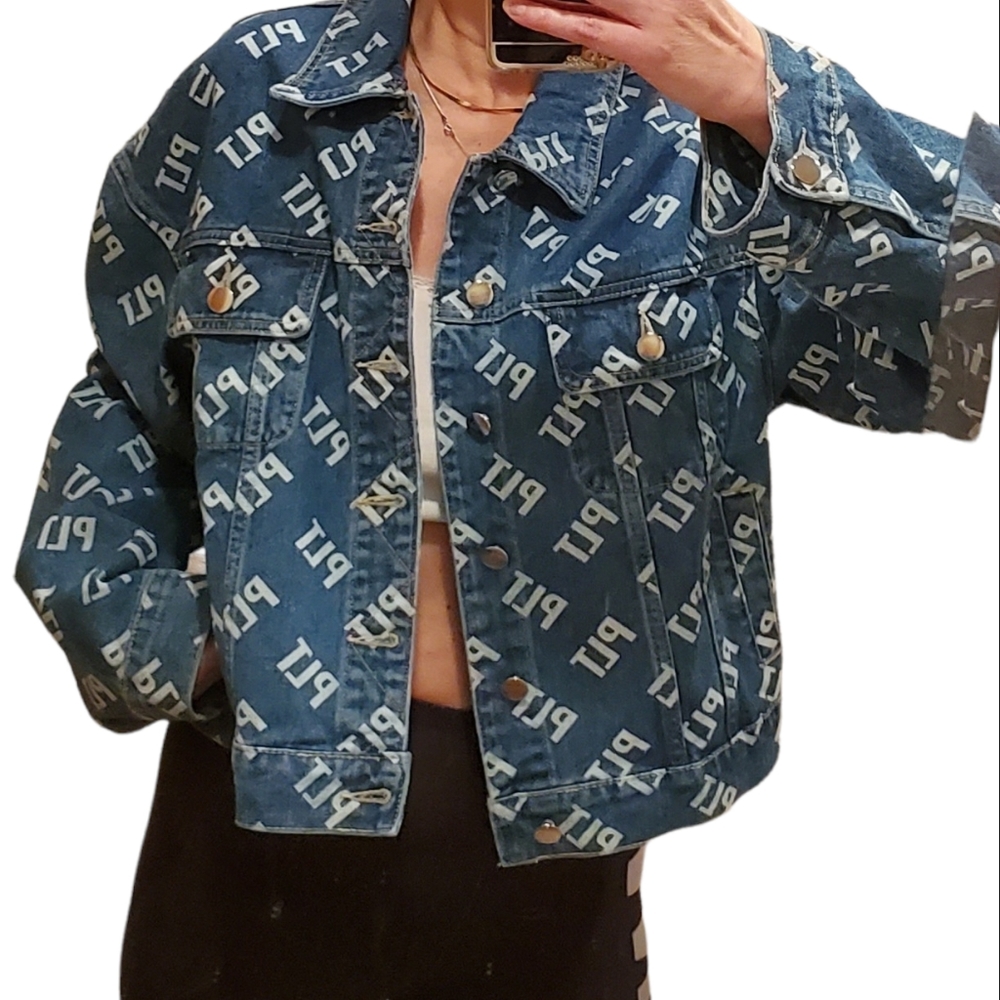 ✨️🆕️Trendy Oversized Repeat PLT Logo blue denim jean jacket✨️